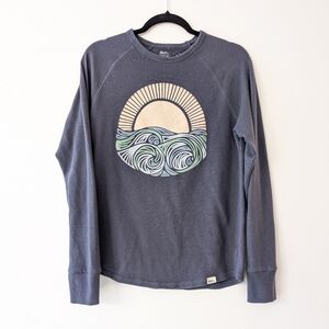 Woosah Long Sleeve Lake graphic tee size small